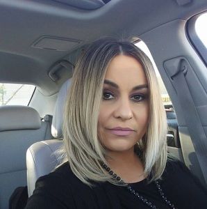 Meet your Posher, Ewa